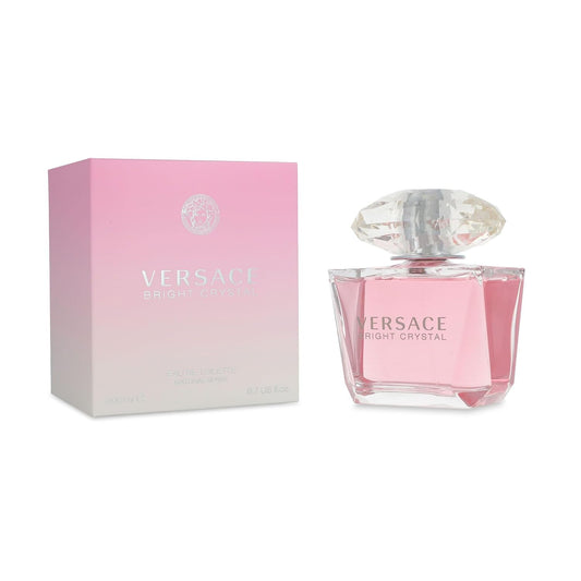 eau de toilette spray format for fine, even application