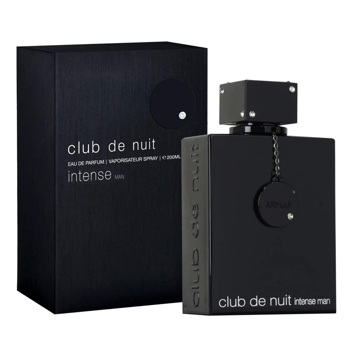 woody spicy fragrance family with citrus-fruity top notes (apple, bergamot, black currant, lemon, pineapple)